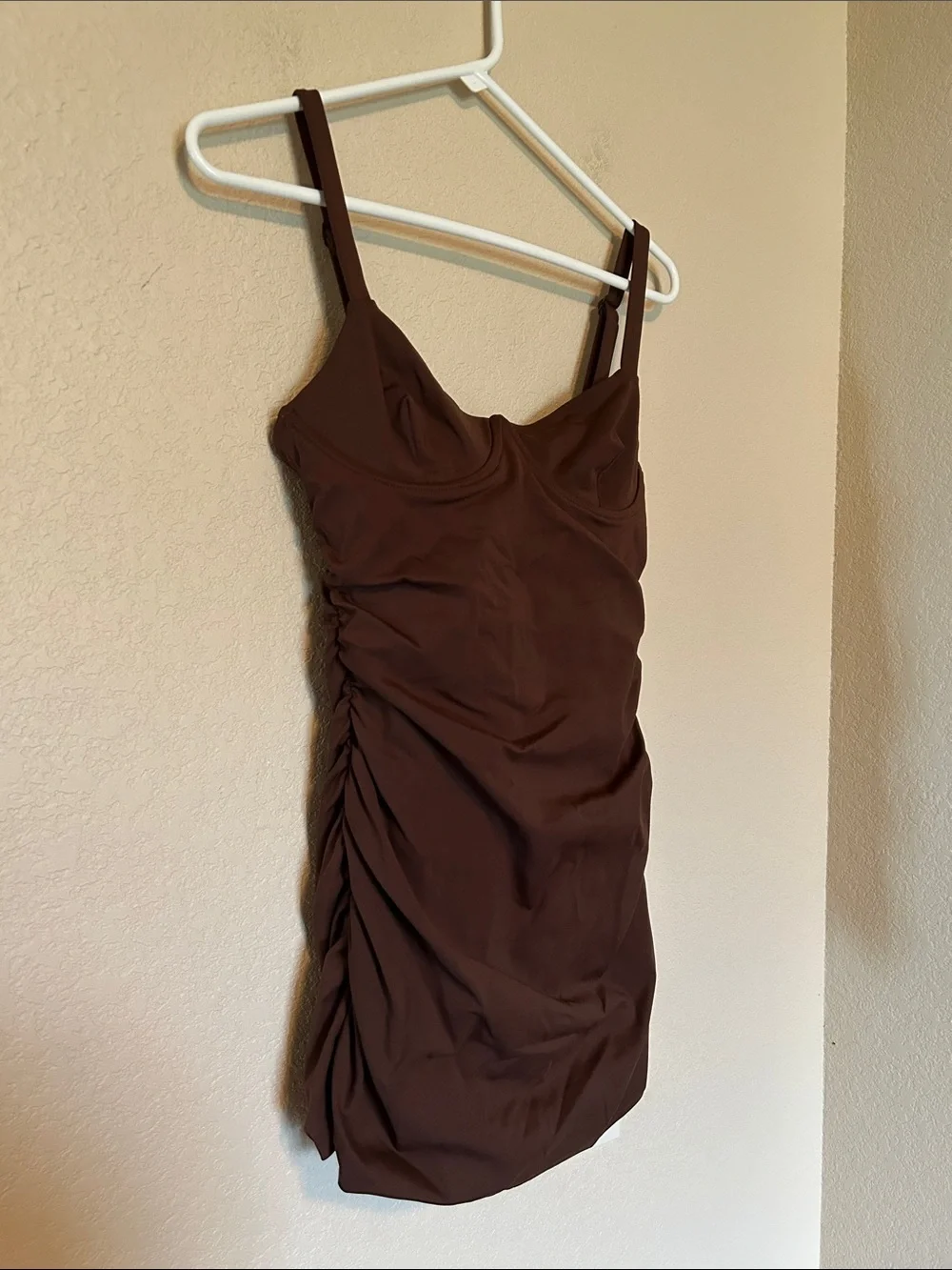 NWT Skims Sculpting Swim Ruched One Piece Swimsuit Cocoa Size Small